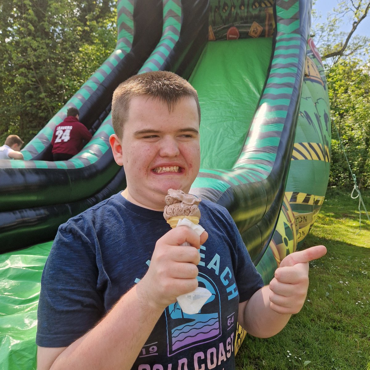 ForresASFL tweet media