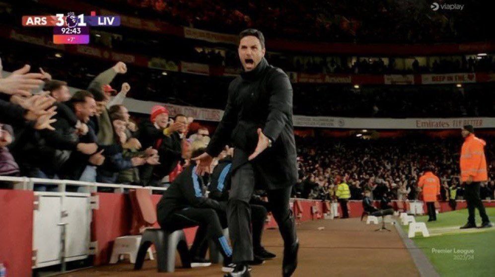 EbroSniper's tweet photo. the day arsenal win the title 😂🤟 https://t.co/K4cE0aR9jO