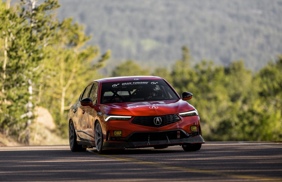 PPIHC's tweet photo. INDYCAR and IMSA veteran @katherinelegge will take on Pikes Peak for her first time in the @Acura Integra Type S DE5, @HondaRacing_US’s newest race car! 🏁

Legge will be joined by PPIHC veteran Paul Hubers with @HARTroadrace driving an improved Integra A-Spec. https://t.co/W3UUPl36dp
