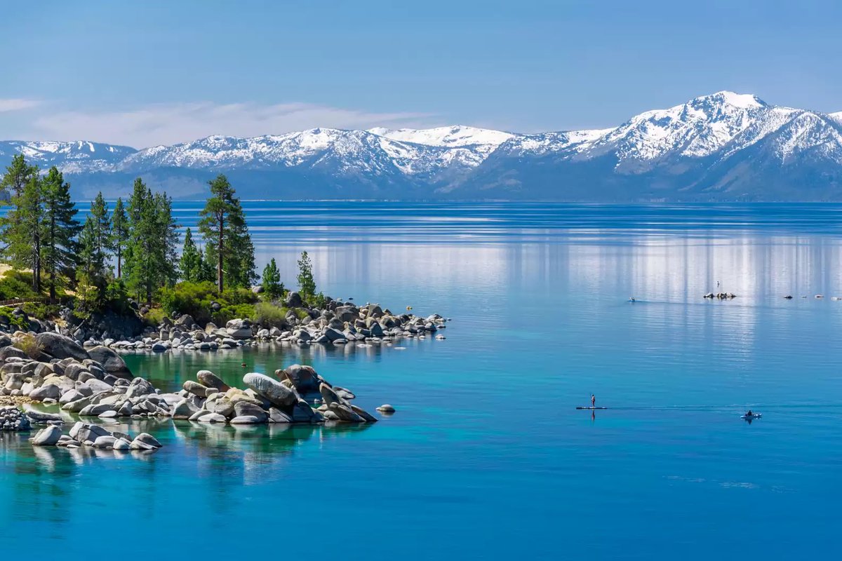 It’s the largest and most beautiful alpine lake in North America🌲 #laketahoe