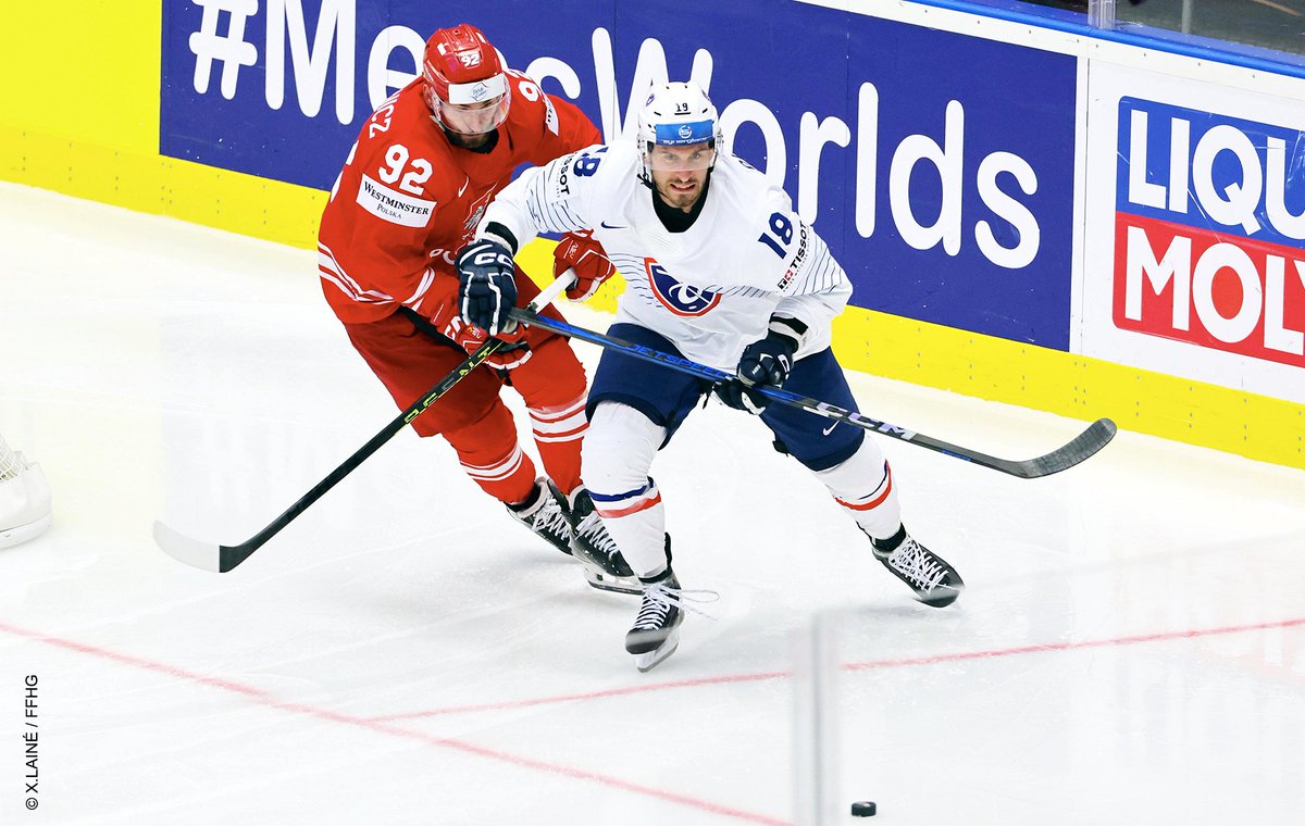 Hockey_FRA's tweet photo. Yohann Auvitu, c'est déjà 3⃣ assists dans ce Mondial 🎁

📸 Xavier Lainé / FFHG 

#TeamFranceHockey https://t.co/9Z0G7AxbM2