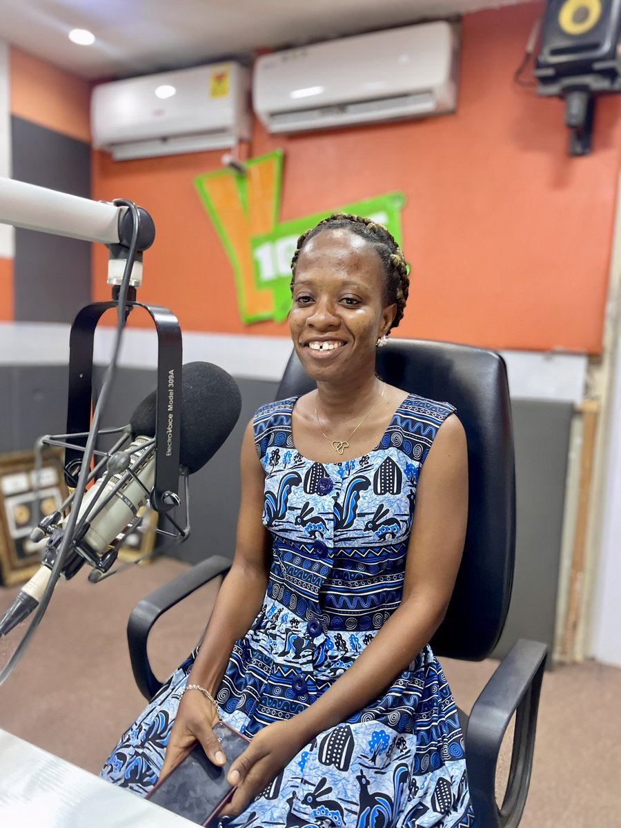 We’re chit chatting with the winner for the #YSelfieWithMum (Georgina Appiah) on #TheDryve w/@AjMensahgh Georgina Appiah swung through to share her experience and how her mum felt when she broke the news to her. Stick and stay here for more updates!!