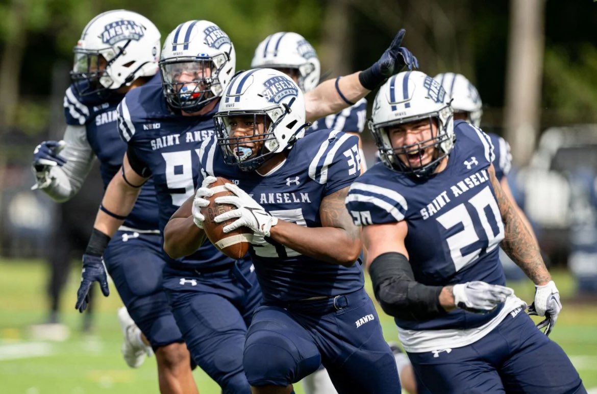 After a great conversation with @CoachPriceFerg I am extremely blessed to receive my first offer to play Division 2 football at @STAHawksFB!Thank you @CoachJoeAdam for the opportunity! #BCM #GoHawks @turf_surfer @LHSPioFootball @ScoutNickP @PactPerformance