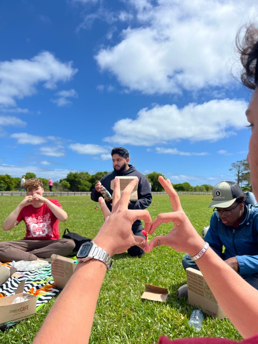 We 🫶 Y(Our) Health.

Y(Our) Health is a free remote course, that explores potential solutions to health and social justice issues, and your power to affect change. After completing the course, students earn two credits toward their degree!

🔗 ncst.at/zKVl50RHmJr