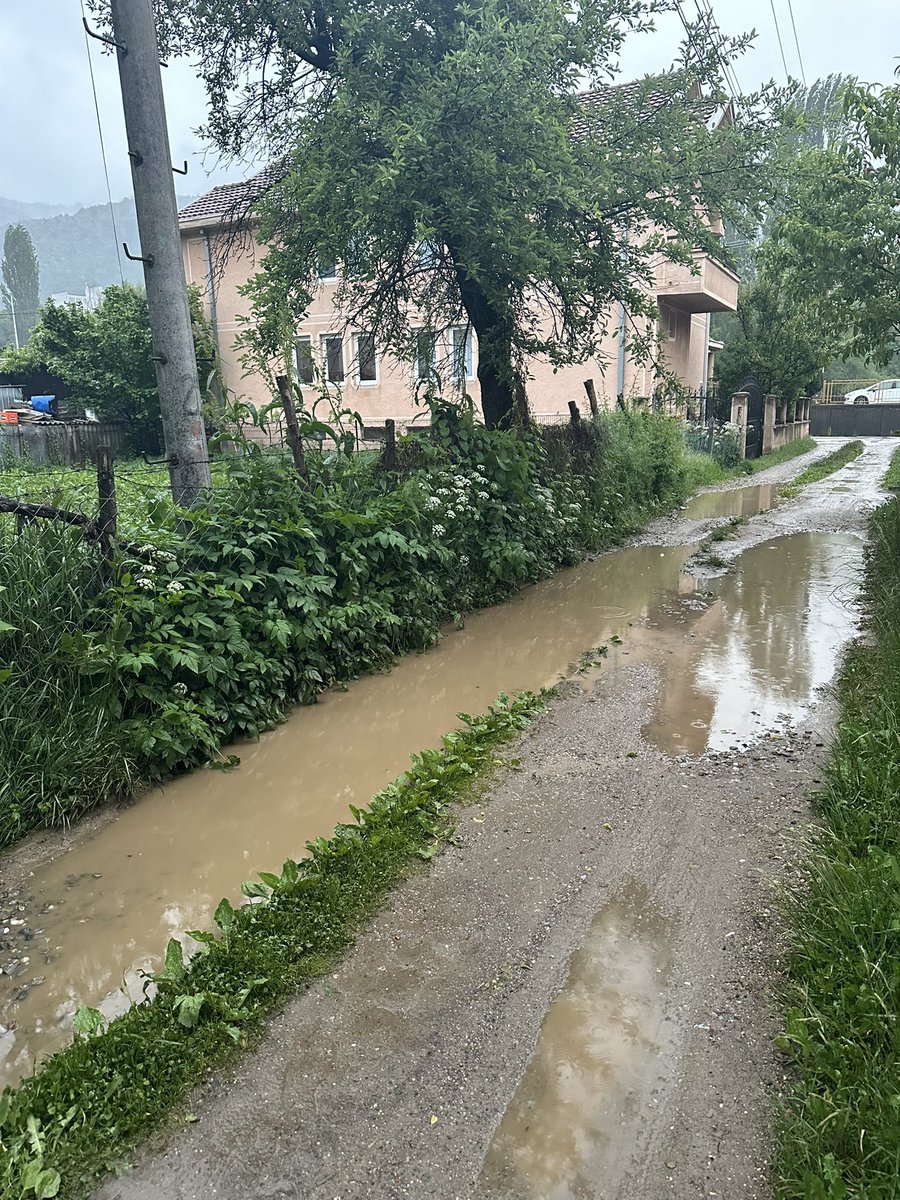 Дождлива Крива Паланка