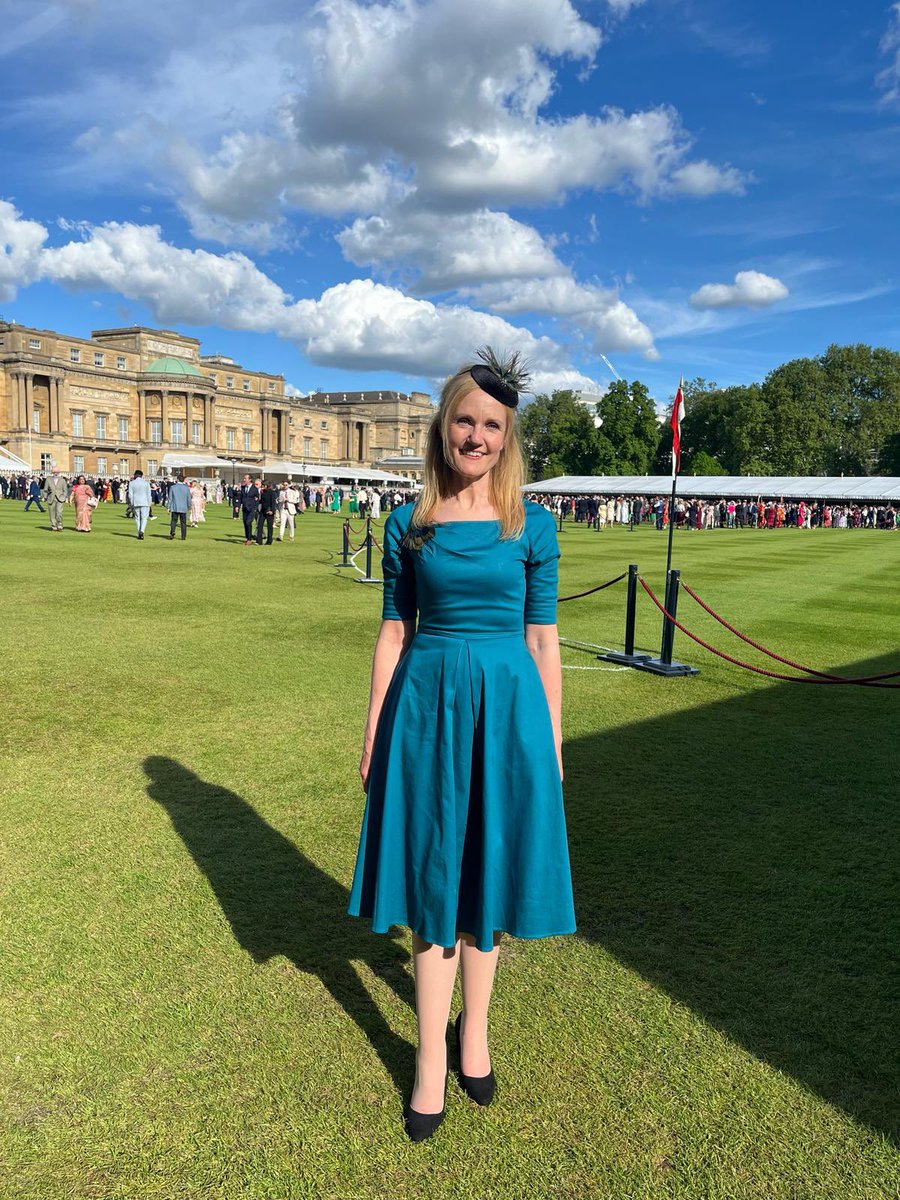 CEO Kristina
Broughton & @salisburymuseum Director Adrian Green having a royally good time at the Buckingham Palace Garden Party celebrating the UK's Cultural & Creative Industries!
@dcmsgovuk
@aceagrams @ace_southwest