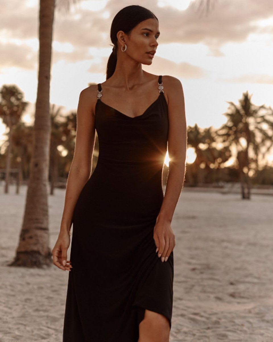 Your vacation must-have: a gorgeous, perfectly packable LBD that’s soft + wrinkle-resistant. #travellifestyle spr.ly/6011dzoWz