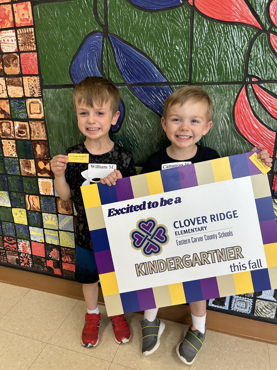 CloverRidgeElem's tweet photo. It was so fun to welcome incoming Kindergarten Students to our family! We met with the families to provide an overview and answer questions while the students did activities with the teachers. I think they are ready to start tomorrow! #Classof2037 #TeamCRE #YouBelongHere https://t.co/WaZuXe4K4g