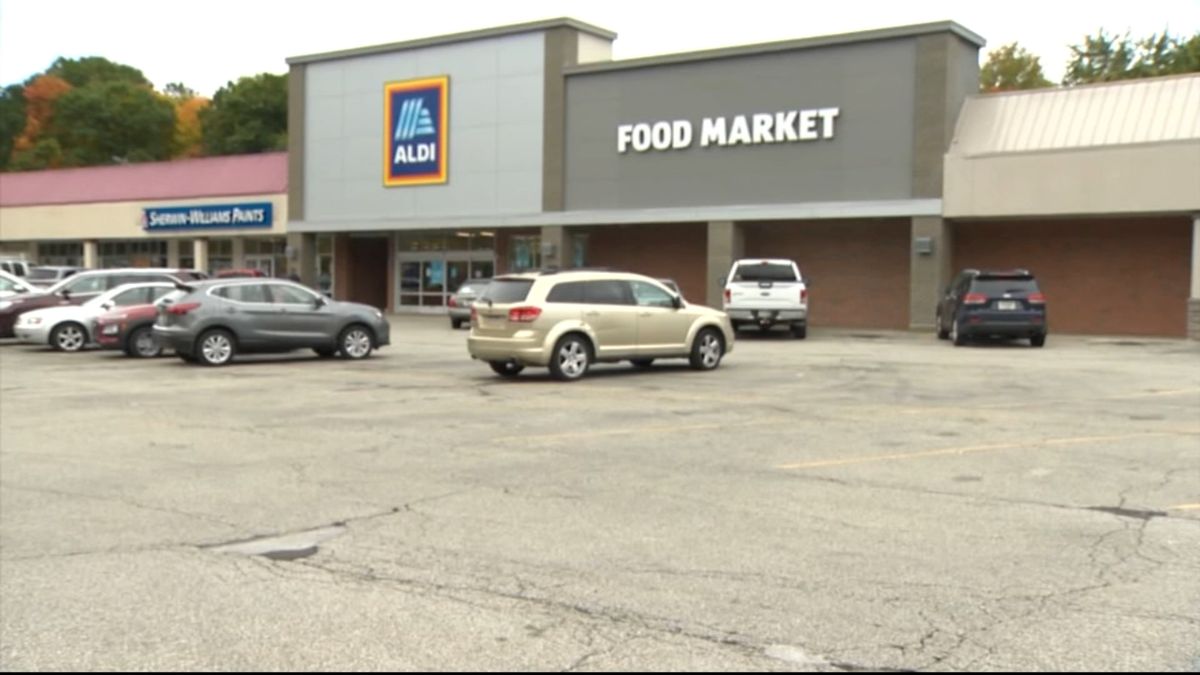 Cream cheese sold at Aldi, Hy-Vee recalled in 29 states over salmonella concerns 7ny.tv/44IhGGk