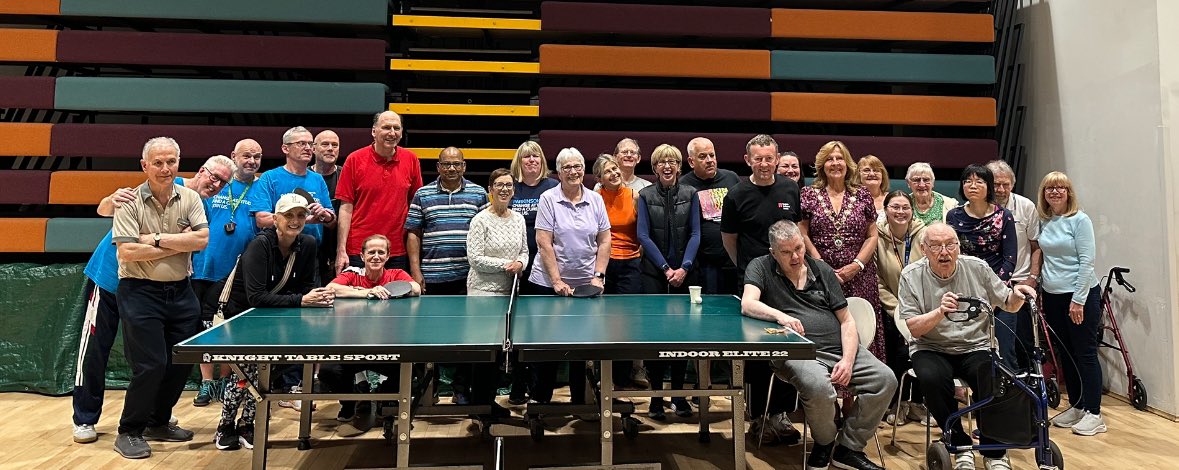 crassell2's tweet photo. Amazing afternoon at the Harold Wood @ParkinsonsUK Bat and Chat 1st year birthday.  Well done Gary for achieving this and now in Enfield and Harrow.  Thank you Maria Payne for the £400 donation so gratefully received.  @happyhotspur7 https://t.co/MIi0isVap4