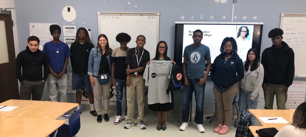 RooseveltCTE's tweet photo. .@HUBuncheCenter Director Dr. Tonija M. Hope has completed her PhD journey! Dr. Hope has been a consistent supporter of our Global Service and Diplomacy @NAFCareerAcads Academy from the beginning. Congratulations @THopeNavas! #HU24 https://t.co/TUFdus9xU3