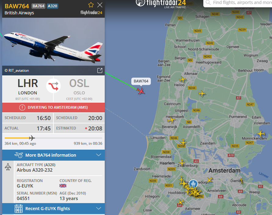 Er is #GRIP1 afgegeven op de luchthaven van #Schiphol. 

Mogelijk is dit voor het vliegtuig van British Airways #BAW764 onderweg vanaf Londen naar Oslo. Het toestel wijkt uit naar Schiphol. De reden voor uitwijken is niet bekend.

@flightradar24