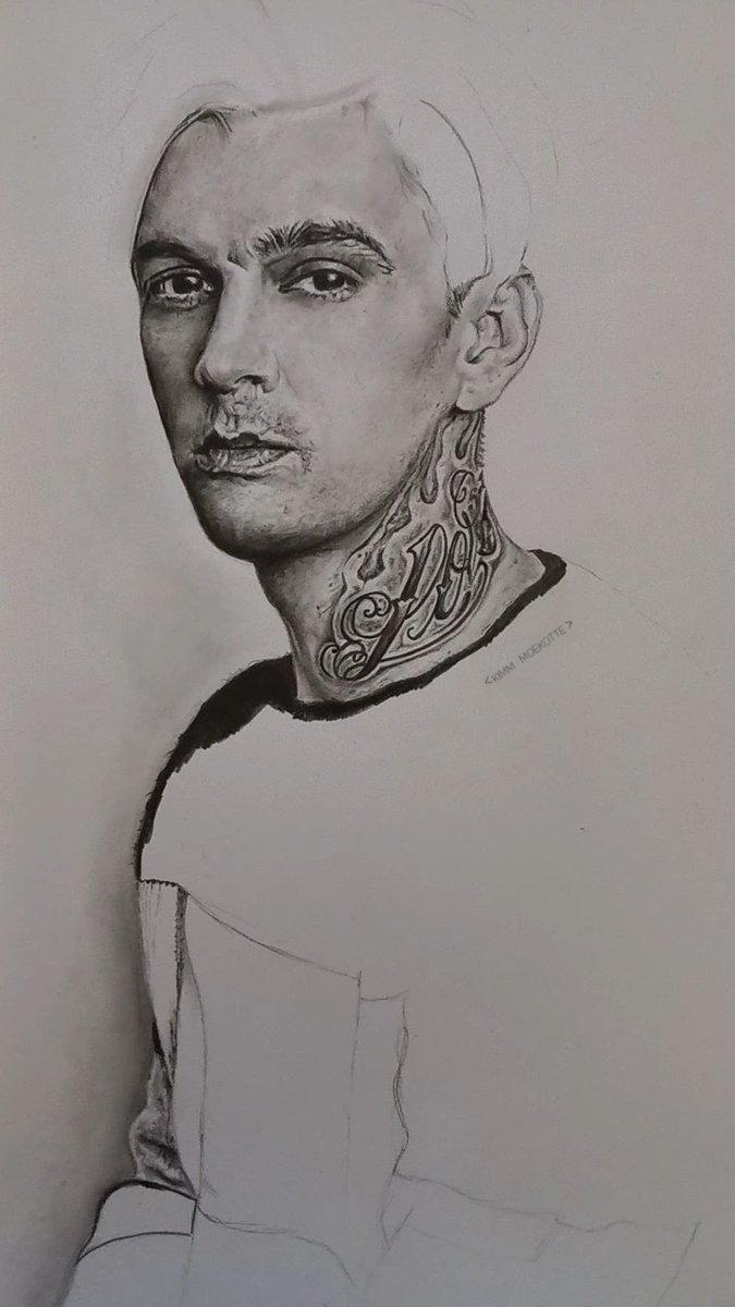 This is it for today. Have put around 4 hours into it this day. Finishing his tattoo and started on his sweater.

#aaroncarter #drawing #Graphite #recovery