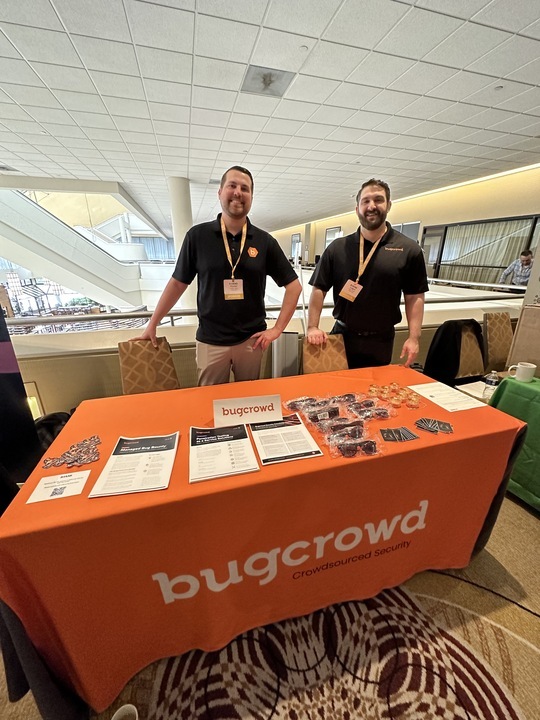 These events go by too fast! 💨 #IANS Philadelphia, thanks for having the #Bugcrowd team! We enjoyed speaking with all who came by to say hello and learn more about #crowdsourced #security and all things #AI! 😊