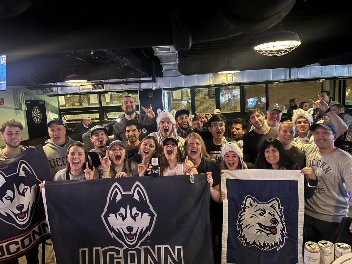 Looking to connect with Huskies near you?🐾 Our 26 regional alumni networks are eager to welcome you! Engage in activities, boost your professional circle, or simply share your UConn love and spirit at local events. Find a network near you: bit.ly/423cmuf.