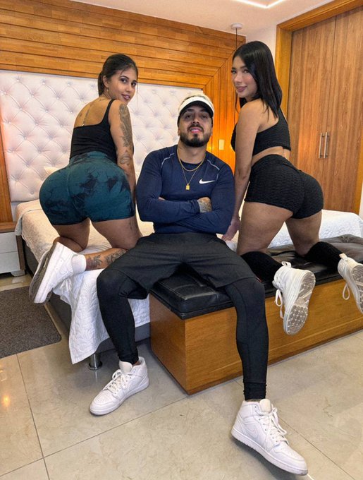 🔞 𝙎𝙀𝙓𝙊 𝙍𝙀𝘼𝙇, 𝙄𝙉𝙑𝙄𝙏𝙊 𝘼 𝙈𝙄 𝙍𝙊𝙊𝙈𝙄𝙀 𝘼 𝙈𝙄 𝘾𝙐𝘼𝙍𝙏𝙊 𝙔 𝙏𝙀𝙍𝙈𝙄𝙉𝙊 𝙃𝘼𝘾𝙄𝙀𝙉𝘿𝙊 𝙐𝙉 𝙏𝙍𝙄𝙊 𝘾𝙊𝙉 𝙀𝙇 𝙔 𝙈𝙄 𝙉𝙊𝙑𝙄𝘼 𝙇𝙀𝙎𝘽𝙄𝘼𝙉𝘼 🔞 ->