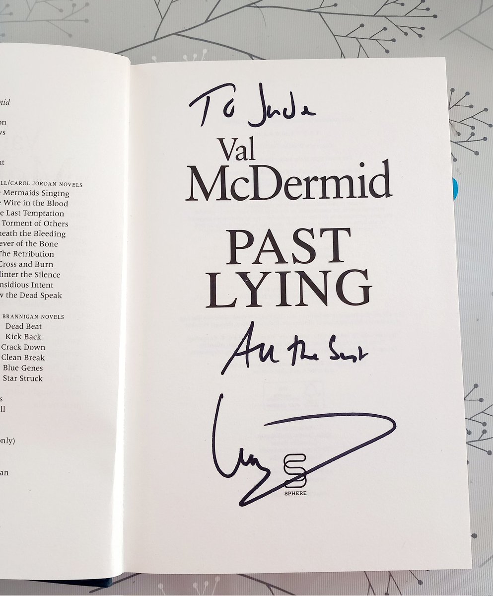 When your book Bestie sends you a lovely gift! Thank ypu so so much to @alfiemilo for buying #PastLying by the legend @valmcdermid and getting her to sign it for me! Tanks Val!! ❤️ Another for the collectors shelf! #SoGrateful  #BookChums #SoKind