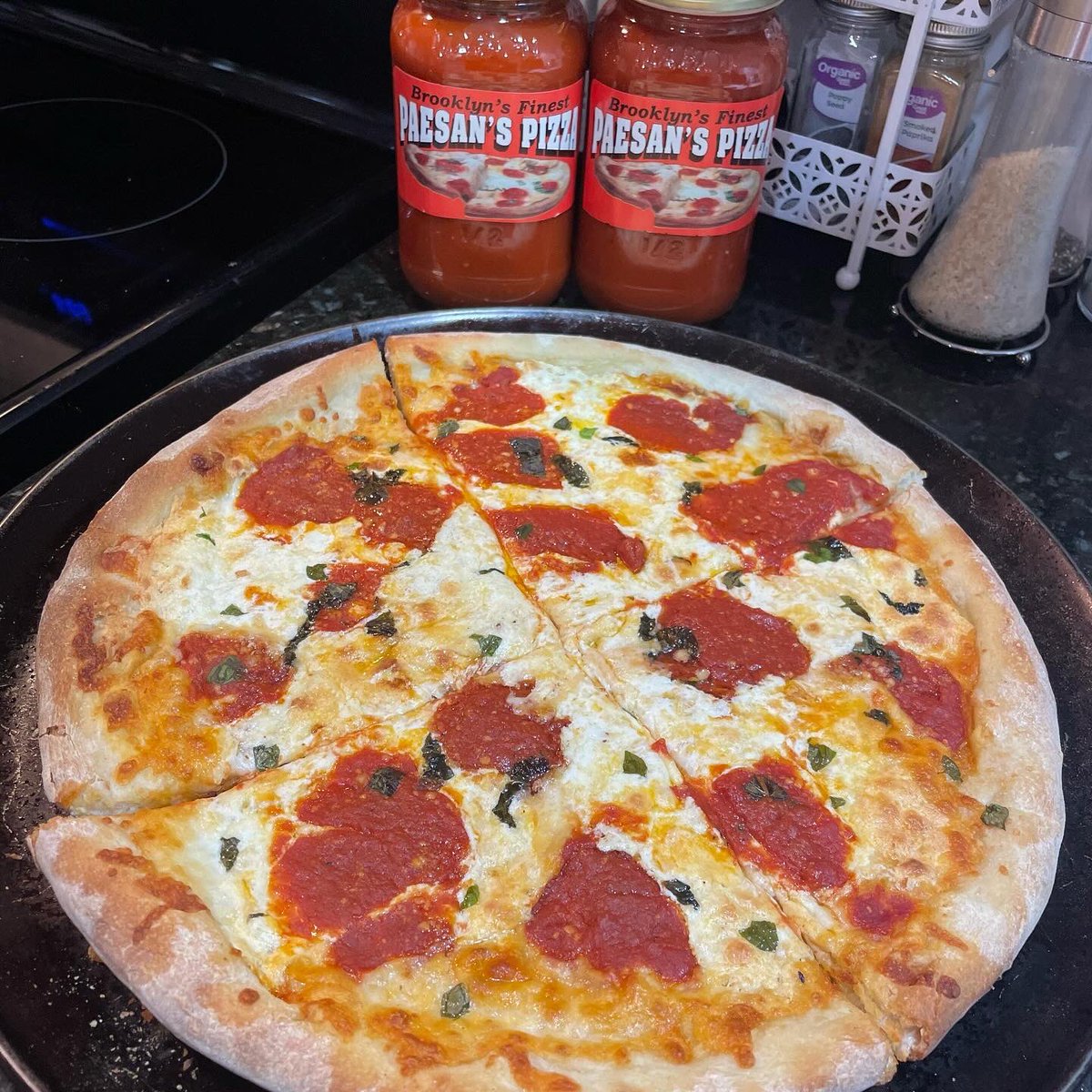 From our ovens ➡️ YOUR kitchen
Paesan’s FROZEN PIZZAS🍕 The ONLY way to do frozen Pizza 🍕

#paesanspizza #pizza #frozen #easyrecipes #lunch #dinner #snack