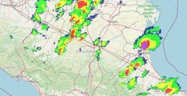 ⚡#InfoMeteoER #Temporali con precipitazioni intense sulla pianura e in nuova formazione sulla pedecollina della provincia di #Modena, pressoché stazionari o in lento spostamento verso nord ➡️bit.ly/radarmeteoER