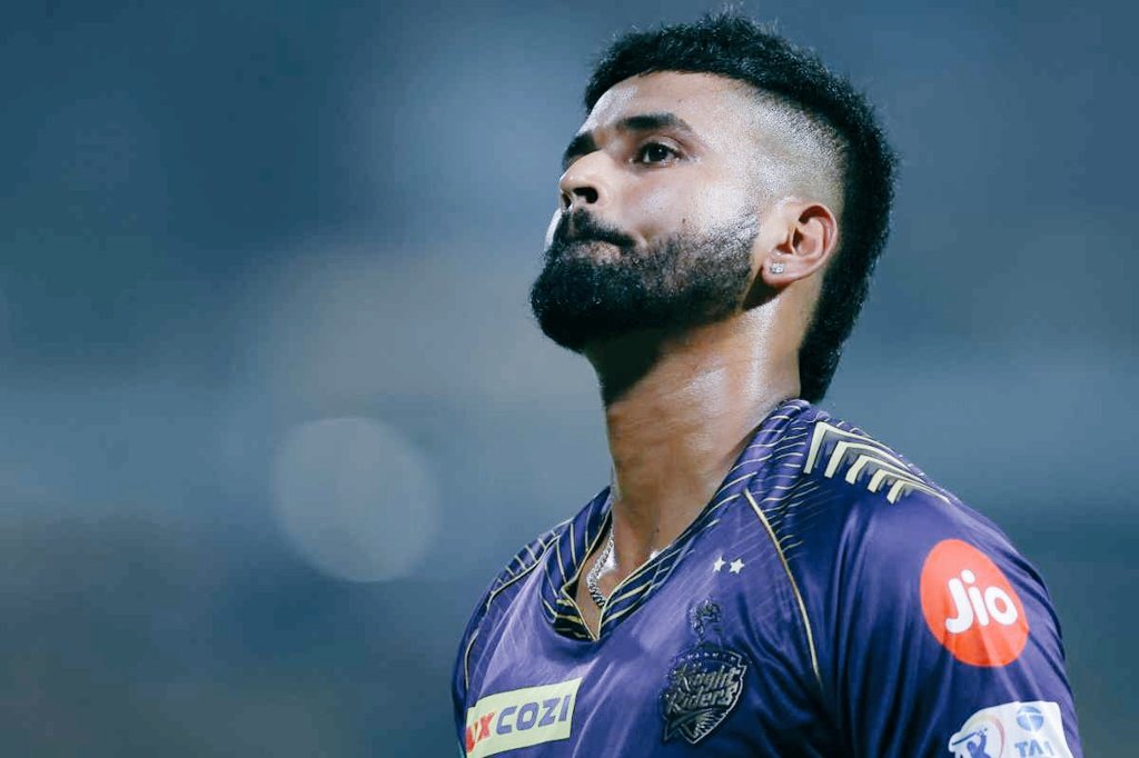 The only KKR captain to finish as table toppers in 17 years of IPL history, that too with one match still to go. 

#PBKSvsRR
#ShreyasIyer