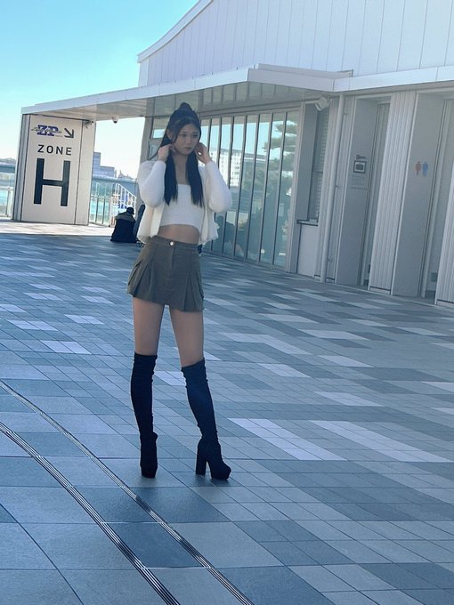 Twitterのコスプレ画像28