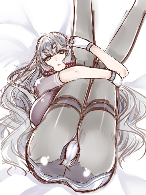 Д◎) おは叢雲 「…毎回このポーズなのね」(うん!!! #ストッキングの日 #遅刻