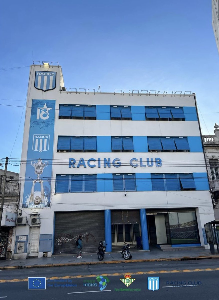 Dep_Sustentable's tweet photo. ¡Capacitación para @racingclub y @RealBetis! 🇪🇸🇦🇷 

⚽️♻️ En el marco del proyecto Free Kicks, brindamos una capacitación sobre gestión deportiva sostenible, para empleados de ambas instituciones. 

💪🏼🔜 ¡Por más instituciones deportivas sostenibles! https://t.co/sWBiUwo9AY
