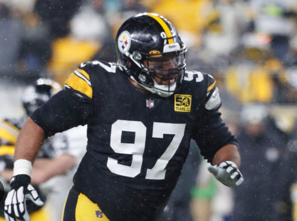 Sources: #Steelers six-time Pro Bowl DE Cam Heyward has not attended voluntary offseason workouts and does not plan to attend OTAs as he seeks a contract extension. Heyward is a long-time team captain who’s never missed an offseason program.