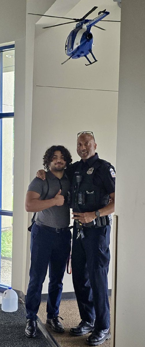 Thank you T-Low <a href="/lowery/">patrick lowery 🔀</a> for showing me the ropes ✊🏾💯”