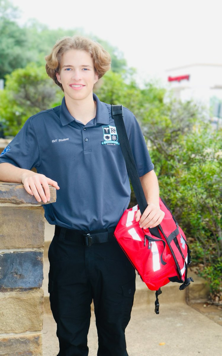 CONGRATULATIONS to Charlie Goranson, who passed his National Registry exam yesterday to become RHCA’s first certified EMT of 2024! 👏🏼

* 130+ hours of clinical time, including 12 hour shifts in the emergency room and on an ambulance is required to sit for the exam 🚑