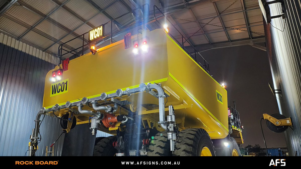 AdvFleetSigns's tweet photo. The integration of the Rock Board® Handrail Mounting Bracket to our Rock Board® LED ID Sign Range. Easy to mount our DS-577 or DS-548 Custom Display Rock Board® or the RBMOD3 or RBM577 Modular Display signs.

Call us today!

#watertruck #miningsafety #mining #rockboard https://t.co/iKrpNEQOwo