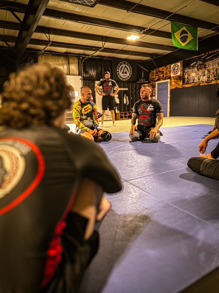 CaliberJiuJitsu's tweet photo. Are you investing in yourself, or just passing the time? 

Every hour spent training with us is an hour spent building a stronger, more focused you. 

Join us on the mats and transform your routine into a journey of self-discovery and empowerment. 

👊💥 #CaliberBJJ https://t.co/1ZMveJ89I1