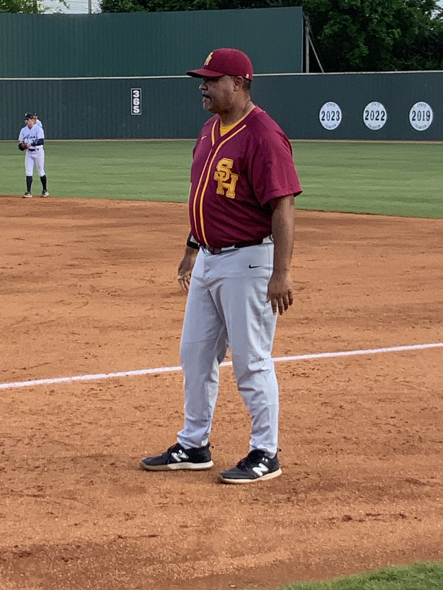 MIDDLE of 2nd Inning ⚾️⚓️🎩 Farragut 5 Science Hill 4 ⁦@CoachTcom⁩ ⁦@AdmiralGameday⁩ ⁦@5StarPreps⁩ ⁦@prepxtra⁩ ⁦@TJ3rd_⁩