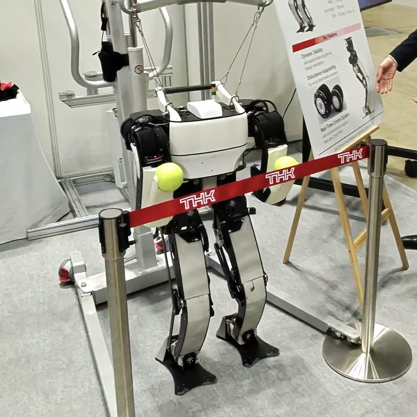 HUMAN ROBOT　モーニングデッド HUMAN ROBOT モーニングデッド