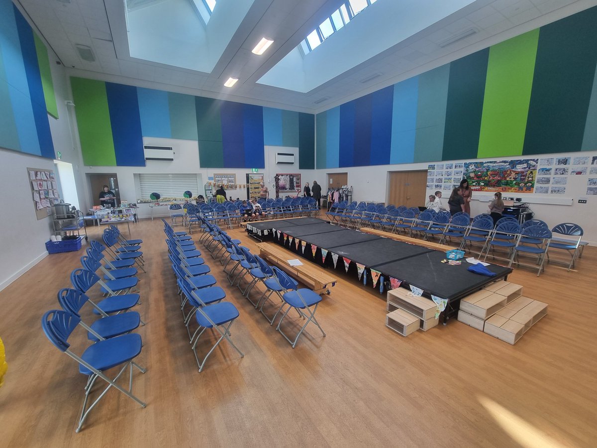 Ysgol-Y-Graig Community Primary (@yygprimary) on Twitter photo Wow, what a night! Thanks to everyone who came and supported our fair trade fashion show in aid of <a href="/love_zimbabwe/">Love Zimbabwe Charity</a>. The children, yet again, did us all proud Wow, what a night! Thanks to everyone who came and supported our fair trade fashion show in aid of <a href="/love_zimbabwe/">Love Zimbabwe Charity</a>. The children, yet again, did us all proud