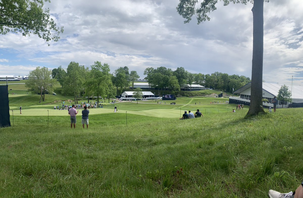 mooneygolf_'s tweet photo. @PGATOUR @PGAChampionship @PGA Thought about this many times on Monday. 

2 iron to the bunker, atleast 3 60° wedges until I get out and then 3 putt. https://t.co/4jKer0o8Yd