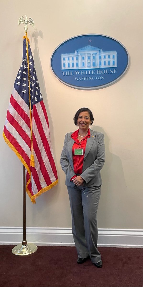 Mariana Castro, Qualitative Research Dir. for the Multilingual Learning Research Center in the @UWMadEducation joined education leaders from across the US at today’s #EveryDayCounts Summit hosted at the @WhiteHouse to discuss her work and partnerships with multilingual learners.