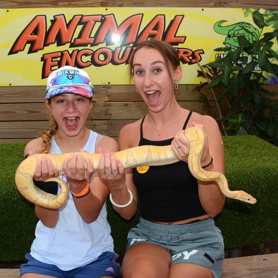 When was the last time you held a snake? 🐍 Dive into a wild adventure with an educational and exciting Animal Encounter experience! 🌿 Get up close and personal with fascinating creatures and learn about their habitats and behaviors. 🦎 With five different animals to experience,