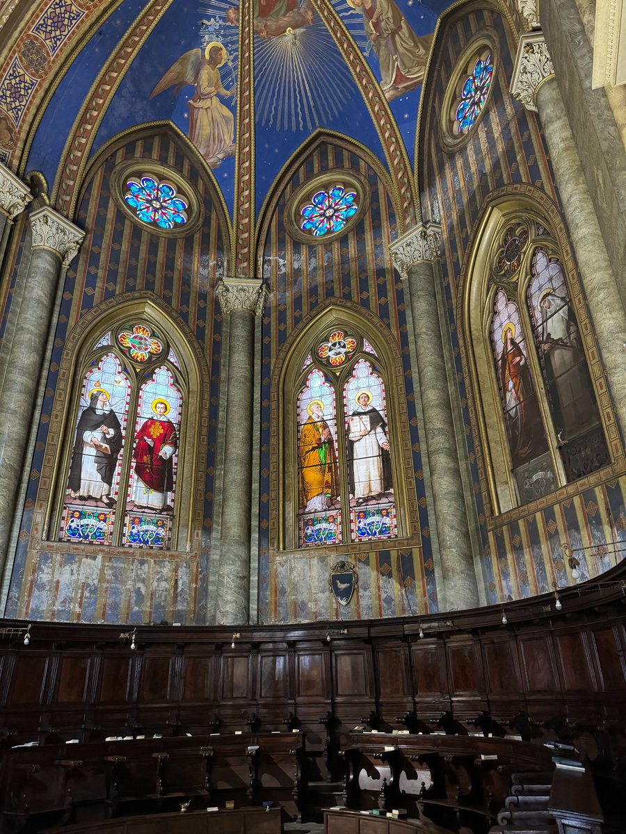 The incredible interior behind the altar of Santa Maria sopra Minerva in Rome