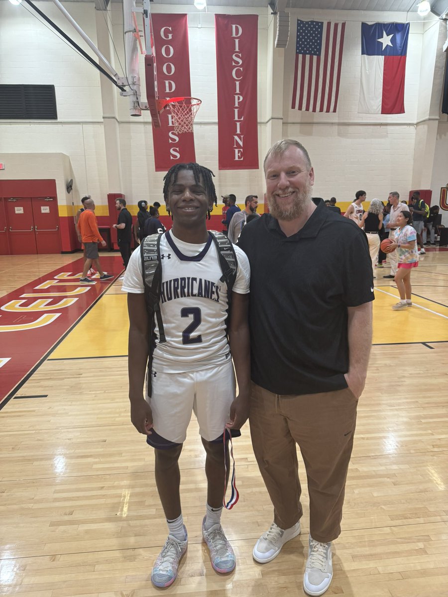 Jonathan_Cook (@jcook004) on Twitter photo <a href="/KoyeRondeno/">Koye Rondeno</a> after his <a href="/HABCA_/">Houston Area Basketball Coaches Association</a> all star performance!!! Congrats to him on a an amazing high school career at <a href="/KCainHoops/">Klein Cain Boys 🏀</a>!!! Look forward to watching his college career!!!! <a href="/KoyeRondeno/">Koye Rondeno</a> after his <a href="/HABCA_/">Houston Area Basketball Coaches Association</a> all star performance!!! Congrats to him on a an amazing high school career at <a href="/KCainHoops/">Klein Cain Boys 🏀</a>!!! Look forward to watching his college career!!!!