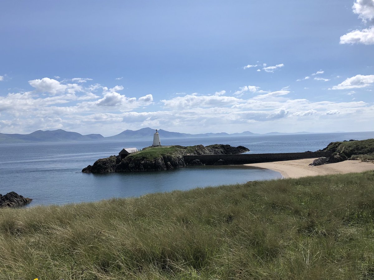 Today we arrived in Anglesey and explored the south coast.  Stunning!  Now camping near Holyhead which we will explore tomorrow, hopefully after an early morning kayak if the weather holds.