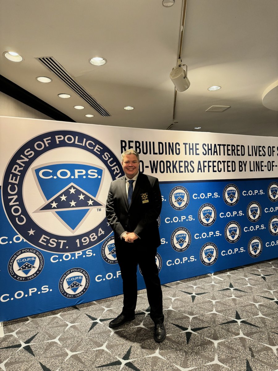 Director at Large Jared Wilson (San Diego/Imperial Chapter) attended a @nationalcops event on behalf of PORAC. Proud to support their mission of 'Rebuilding Shattered Lives of Survivors and Co-Workers Affected by Line-of-Duty Deaths.'