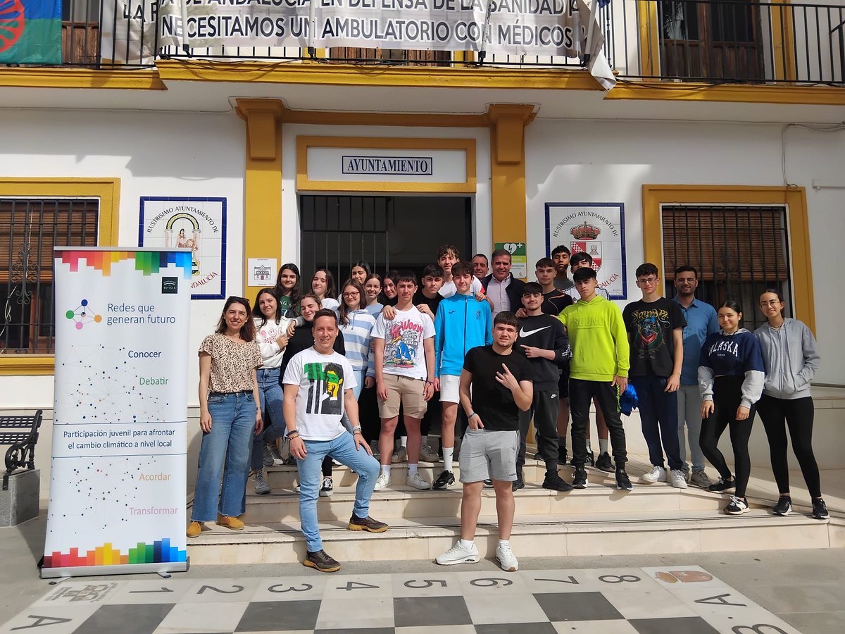 Los jóvenes expusieron el Decálogo de propuestas para mejorar su municipio ante las consecuencias del Cambio Climático para la salud y el bienestar. buff.ly/3V0YhNG