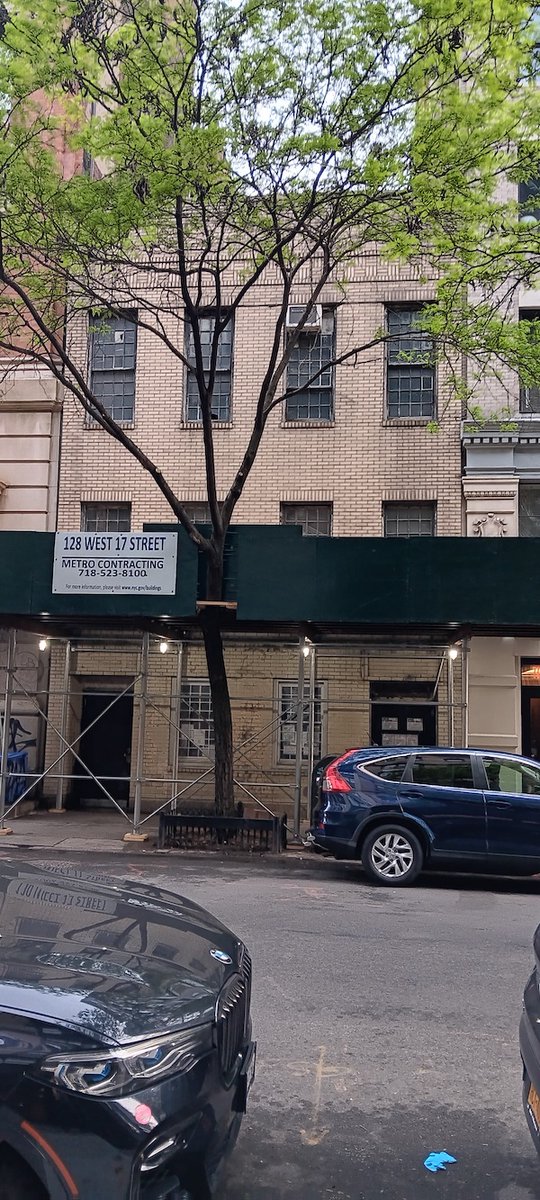 <a href="/NYCSanitation/">NYC Sanitation</a> tables future function talk until construction's done (as late as 2029), while <a href="/ManhattanBoard4/">Community Board 4</a>, @ekwashington, <a href="/ebottcher/">Erik Bottcher</a> &amp; others keep tabs on landmarked "Former Colored School No. 4."
chelseacommunitynews.com/2024/05/13/ren…
<a href="/nyclandmarks/">NYC Landmarks Preservation Commission</a> <a href="/HDC_NYC/">HDC</a> <a href="/NYCMayor/">Mayor Eric Adams</a>