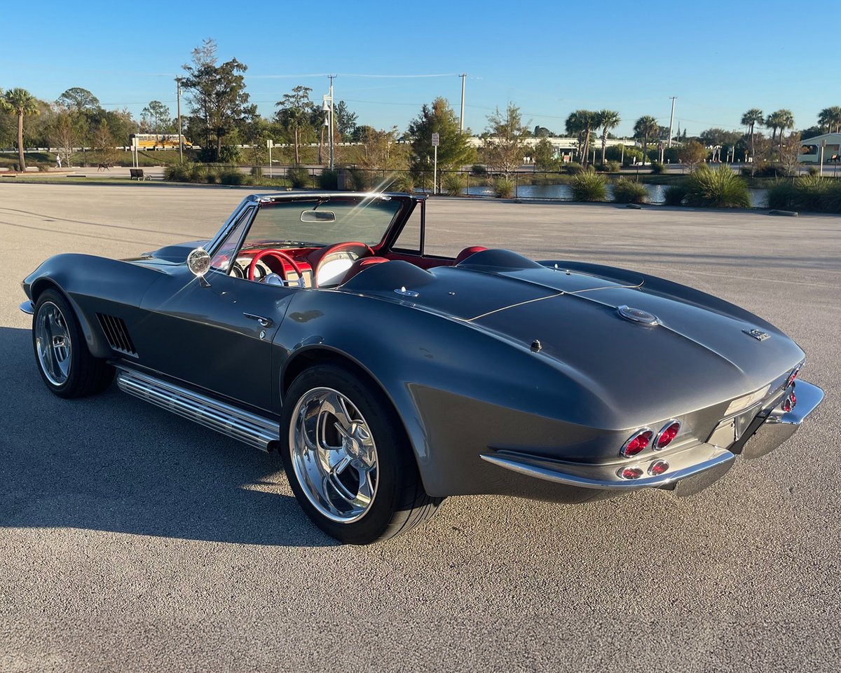 This custom 1967 @Chevrolet #Corvette #convertible is powered by a 6.2L LS #V8 and 5-speed manual transmission. Finished in Gunmetal Gray exterior over a #custom red leather interior, it crossed the 2024 #PalmBeach Auction block for $187,000!

Learn more: bit.ly/PB24TW-1967Che…