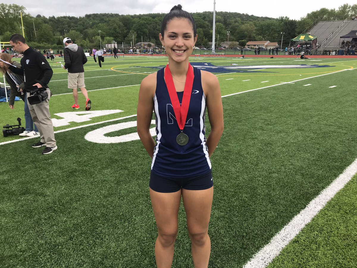 Congratulations to Evelina Mayak with @PIAADistrictXI silver medal and NEW school record in the 100 meter hurdles. #GoBulldogs