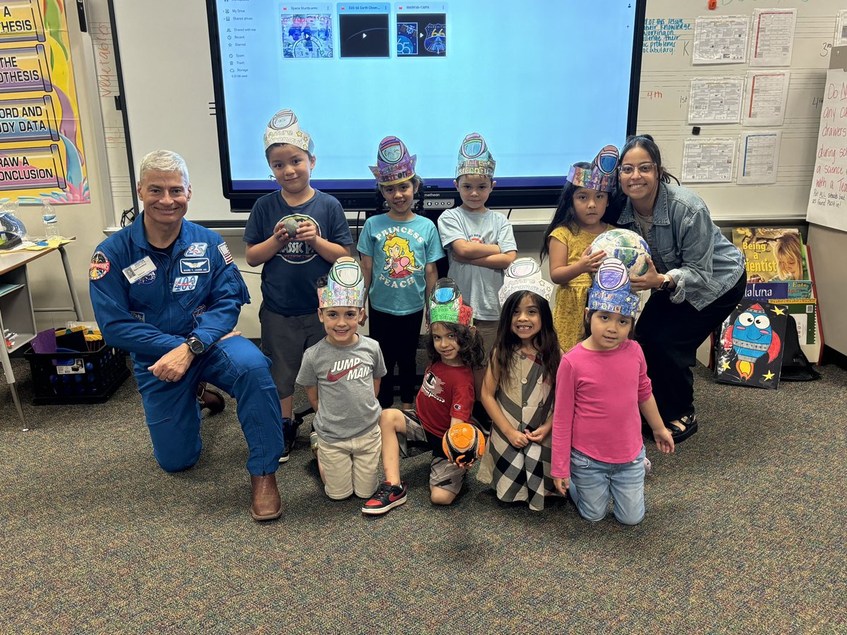 Miss Carbajal (@misscarbajal3) on Twitter photo Thank you SO much <a href="/Astro_Sabot/">Mark T. Vande Hei</a> for coming to visit our kindergarten students to teach them all about space and being an Astronaut! Our students had so much fun learning about your job and what it takes to become an astronaut! #PISDElemSS <a href="/PISDScienceK_4/">PISD Elementary Science</a> Thank you SO much <a href="/Astro_Sabot/">Mark T. Vande Hei</a> for coming to visit our kindergarten students to teach them all about space and being an Astronaut! Our students had so much fun learning about your job and what it takes to become an astronaut! #PISDElemSS <a href="/PISDScienceK_4/">PISD Elementary Science</a>