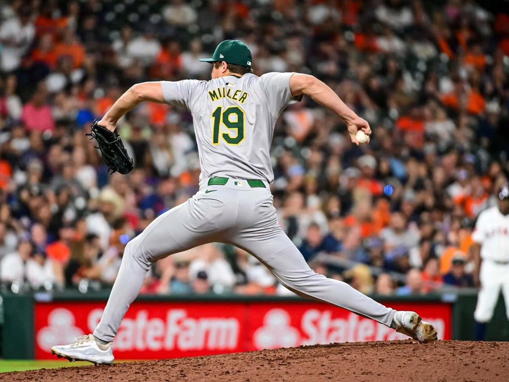Feast Your Eyes On Another Jaw-Dropping Obliteration Via The Right Arm Of Mason Miller - The Latest Victim? The Houston Astros @BarstoolHubbs bars.tl/3513952