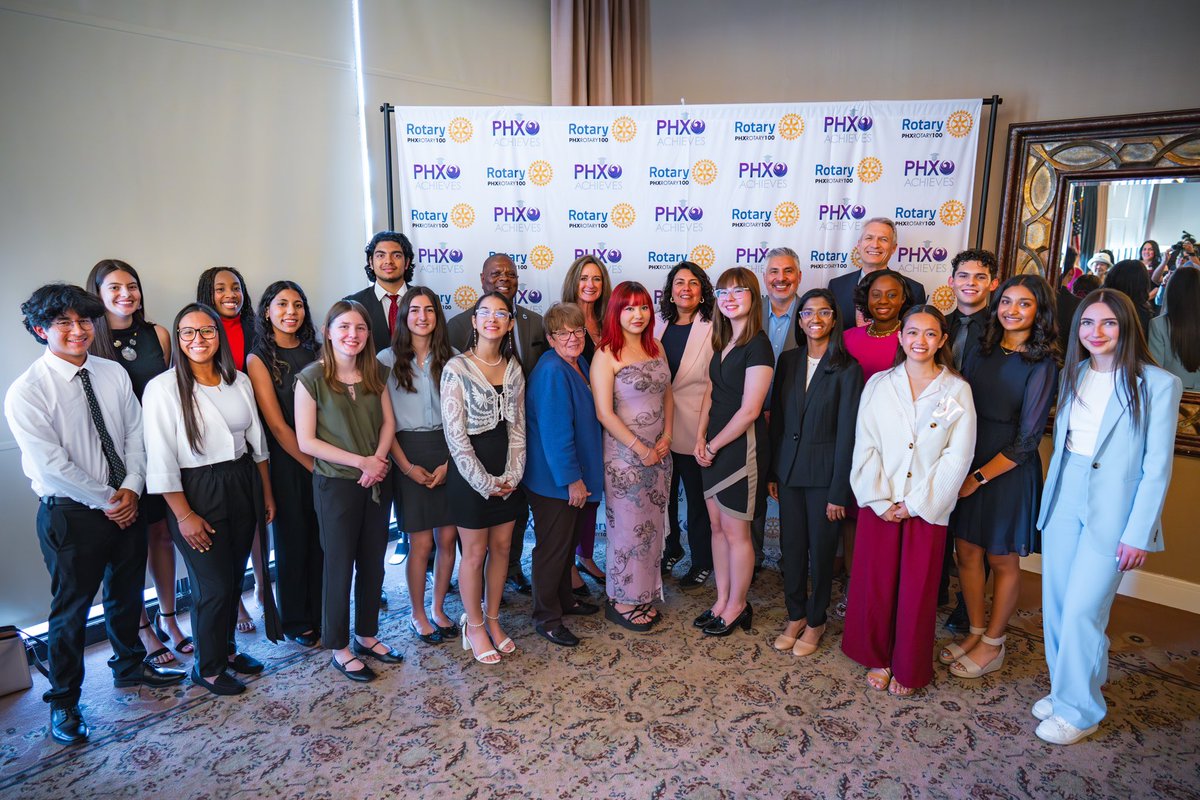 The Youth and Edu Office hosted the 2024 Outstanding Phoenix Youth Leader (OPYL) Awards on May 3. This annual event celebrates high school students who have gone above and beyond to serve their community and make a positive impact on society. Read more: phoenix.gov/newsroom/educa…