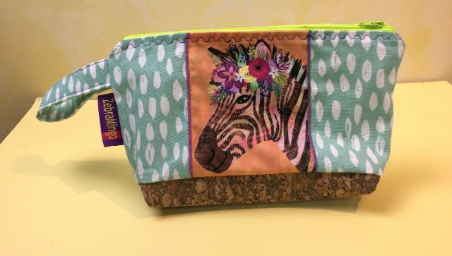 Zig zag zebra…waterproof lined zipped pouch (wash bag, make-up bag, medication, Epi pen, pencil case ….zebramingo.etsy.com/listing/167556… #HandmadeHour #zebra #etsystore #smilett23